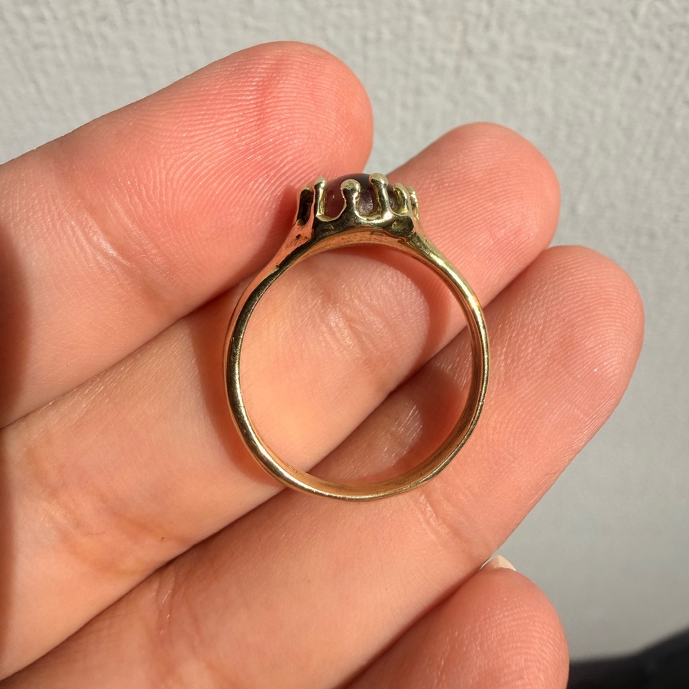 Mondo Mondo Archive • Lush Ring - Purple 💜 - Picture 10 of 10